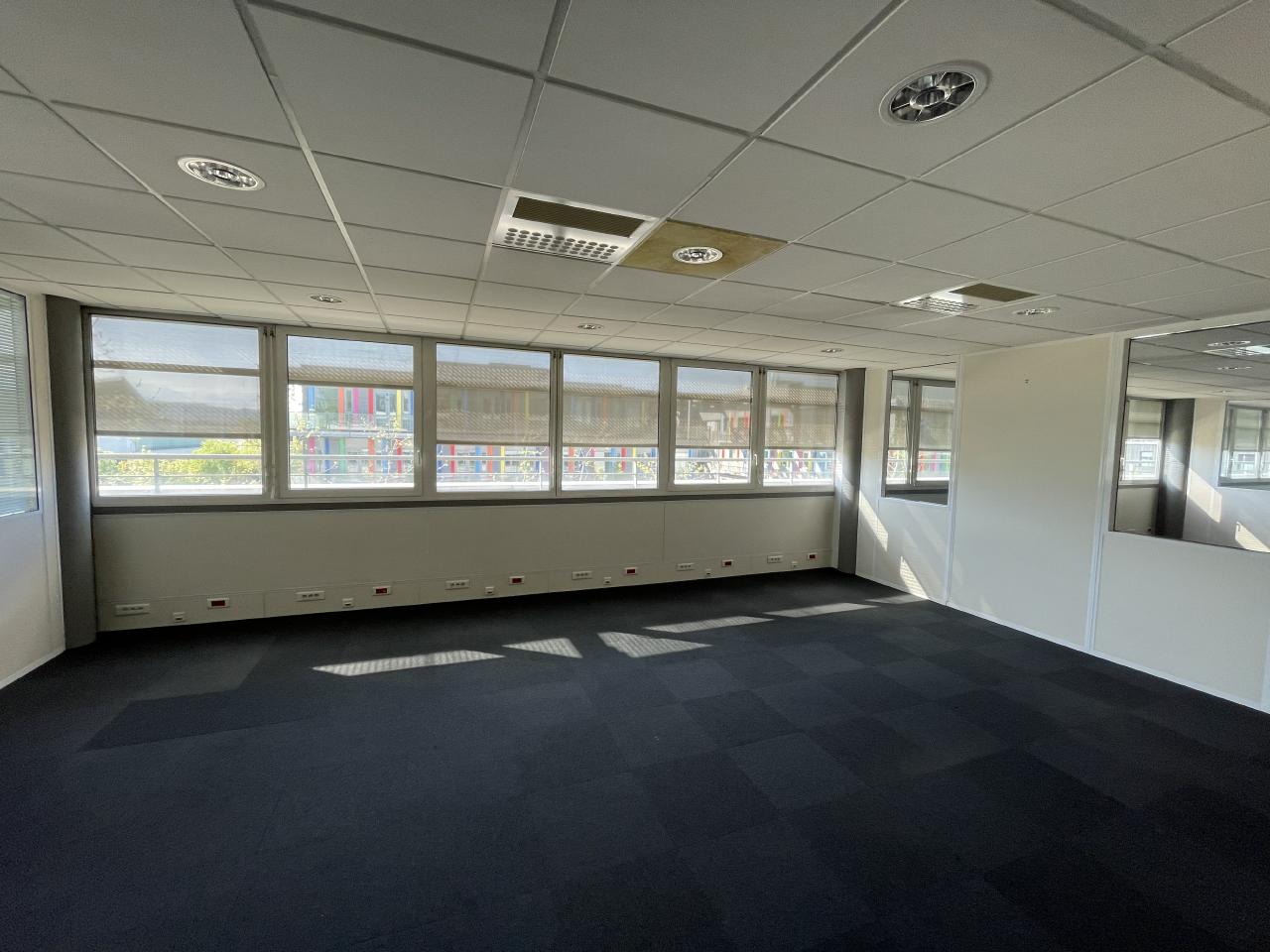 Vente bureau Le Bourget-du-Lac Savoie OVBUR2422227 2