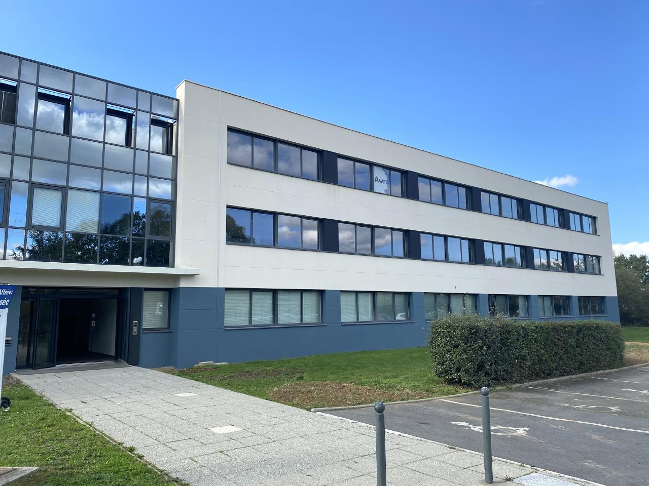 Location coworking Bruz Ille-et-Vilaine OLBUR2424659 1