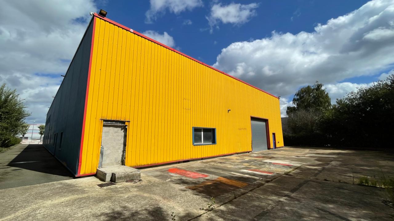 Location local d'activité Coignières Yvelines OLACT2314744 1