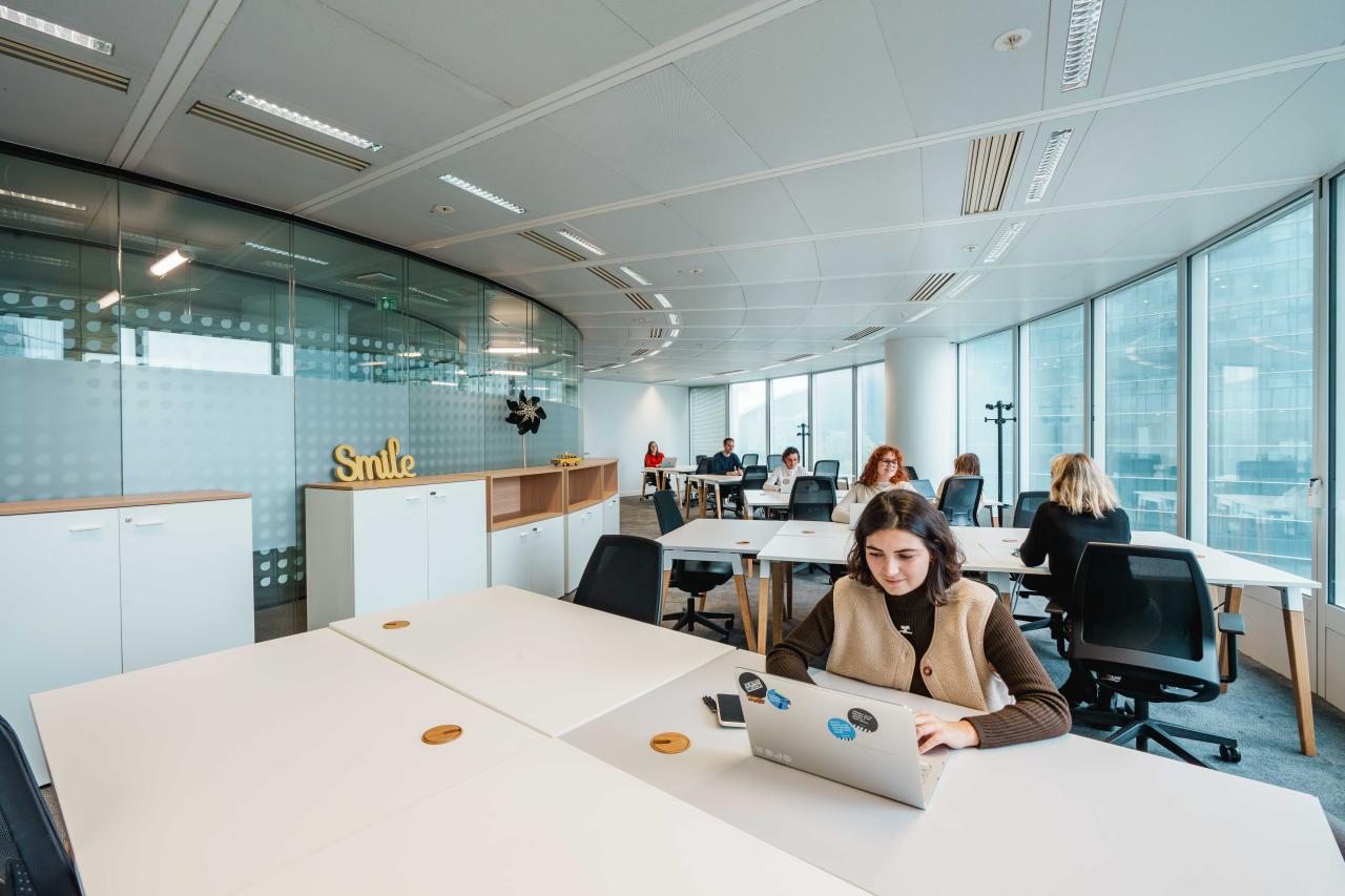 Location coworking Courbevoie Hauts-de-Seine OLBUR2427487 4