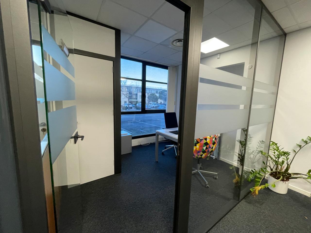 Location bureau Aix-en-Provence Bouches-du-Rhône OLBUR2428083 3