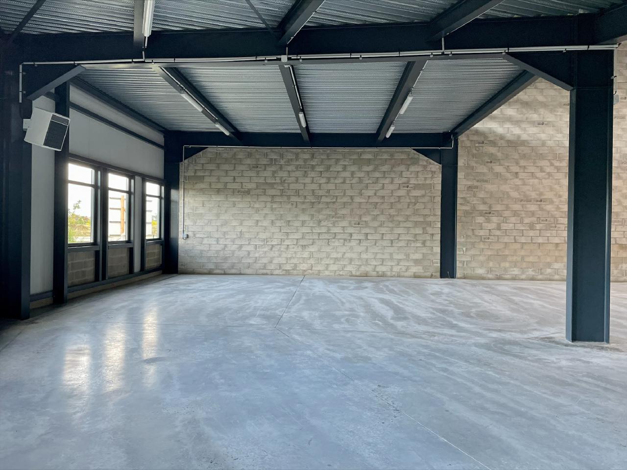 Vente local d'activité Marines Val-d'Oise OVACT2313766 1