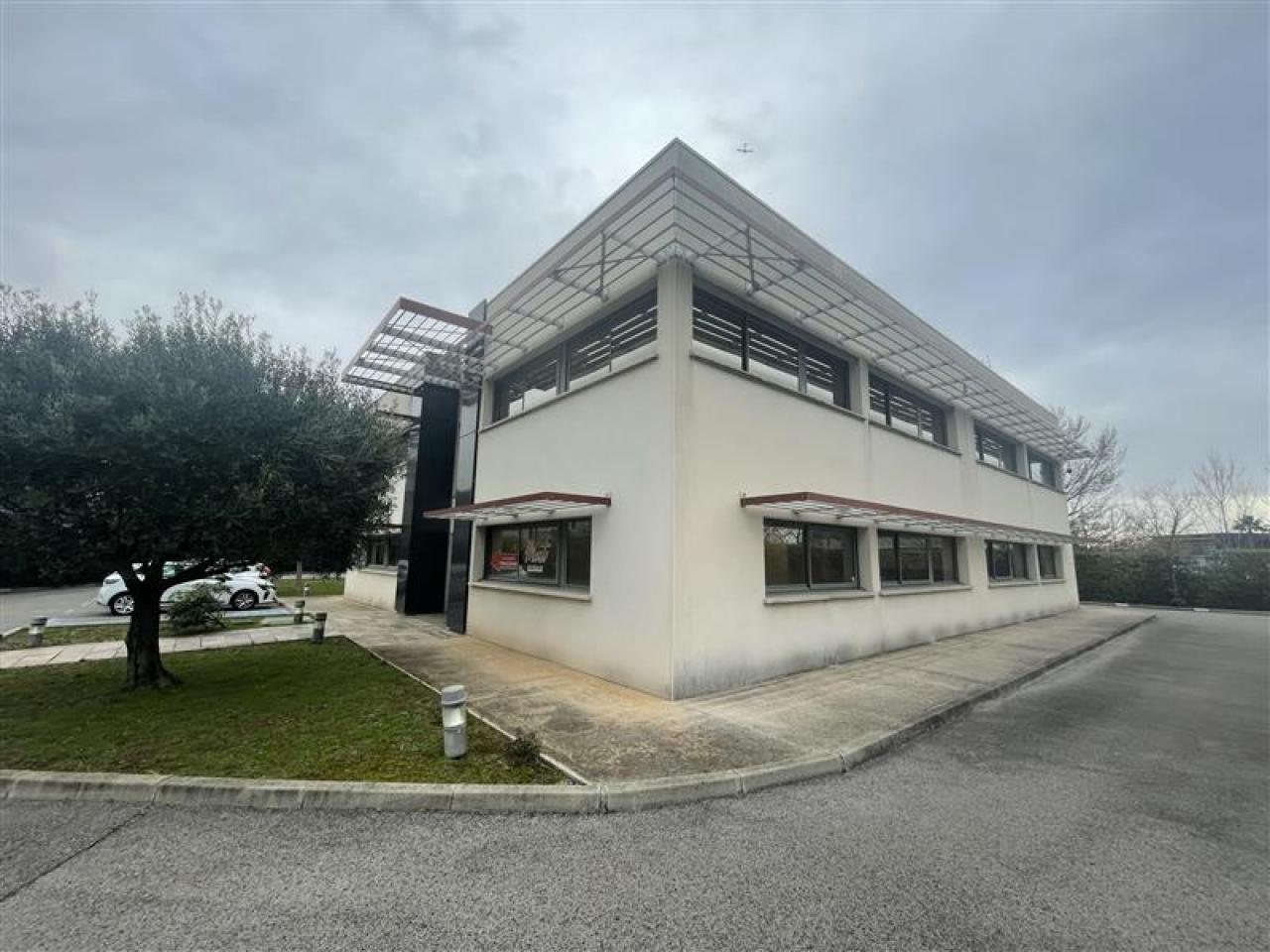 Location bureau Pérols Hérault OLBUR2531010 1