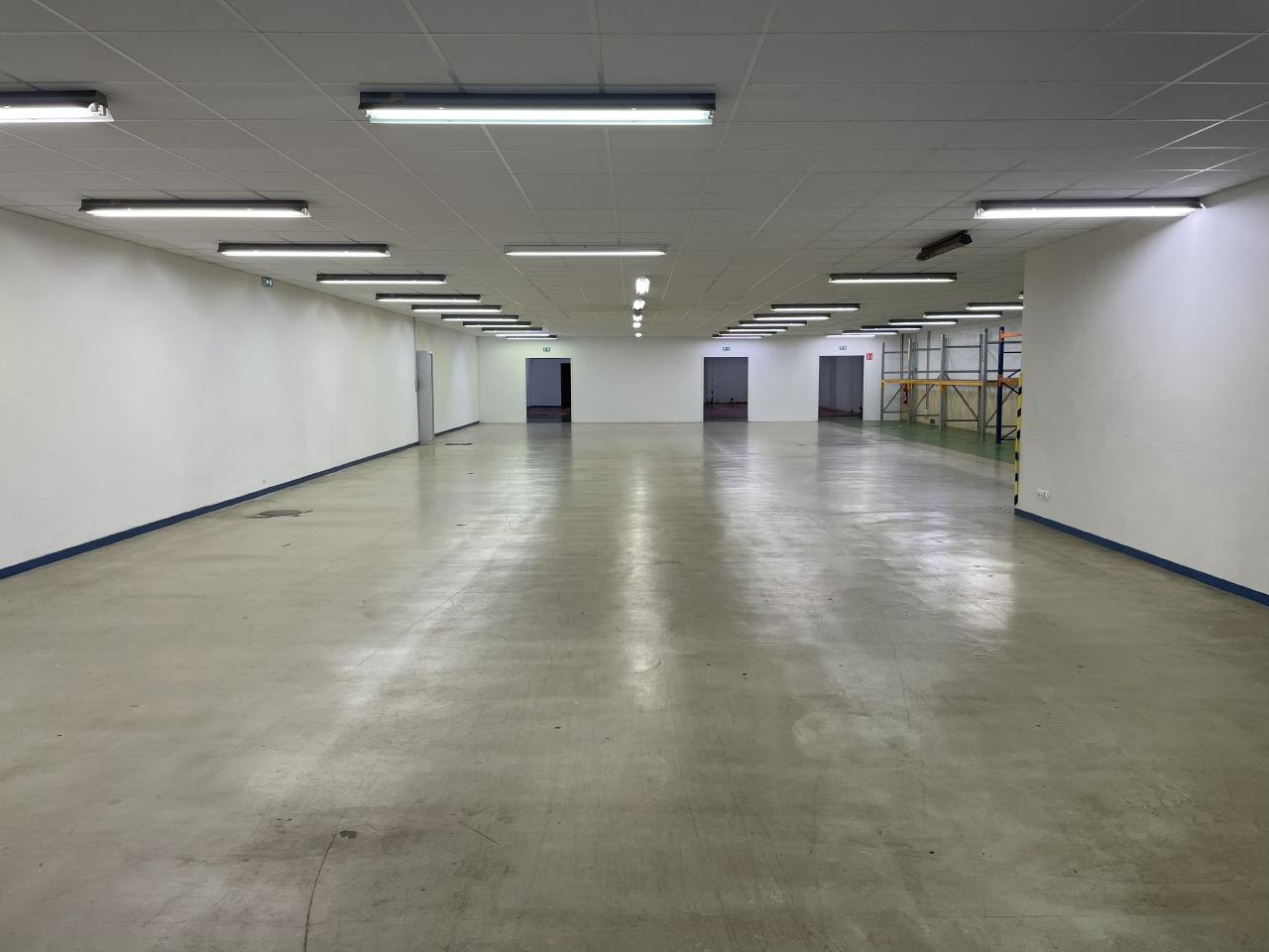 Location local d'activité Joué-lès-Tours Indre-et-Loire OLACT2425355 4