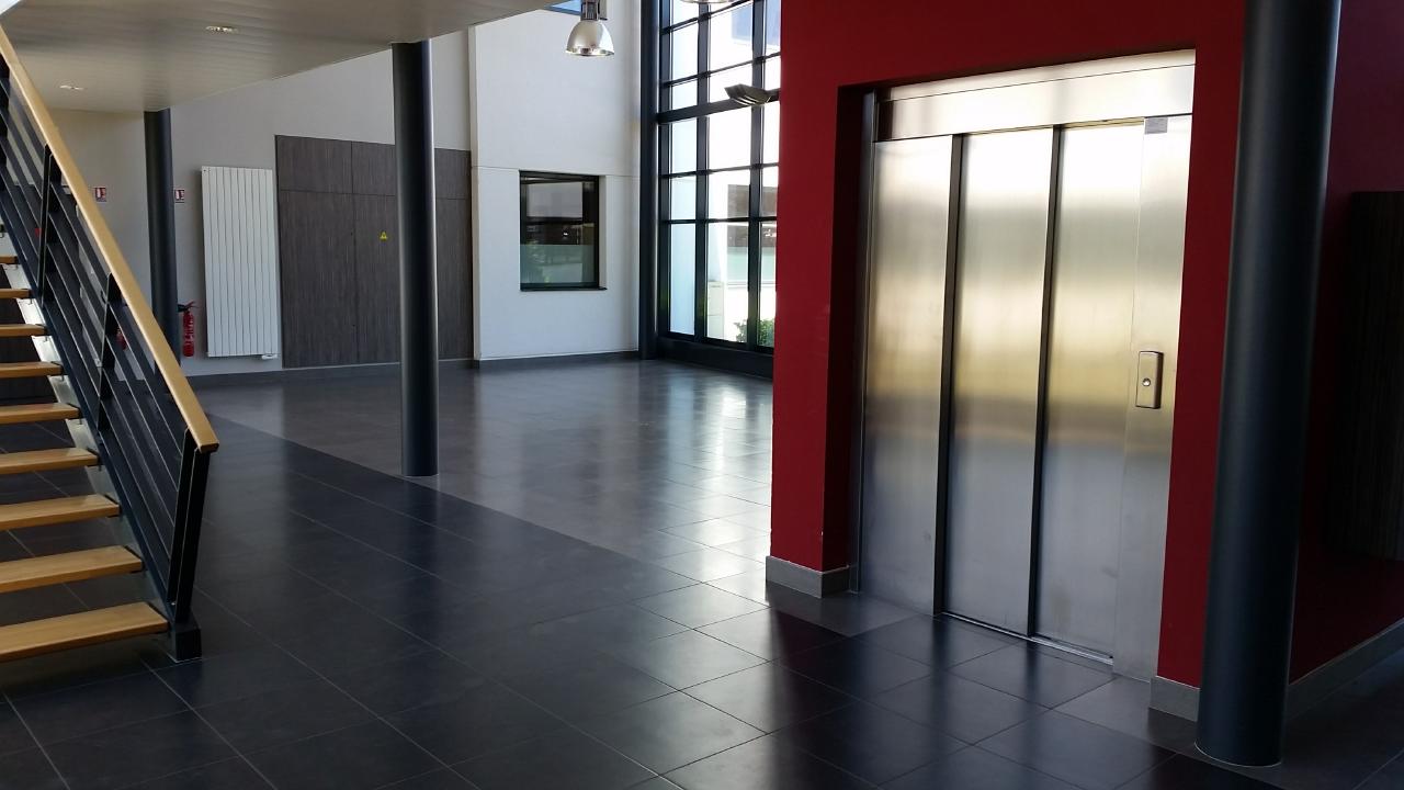 Location bureau Dijon Côte-d'Or OLBUR2427992 1