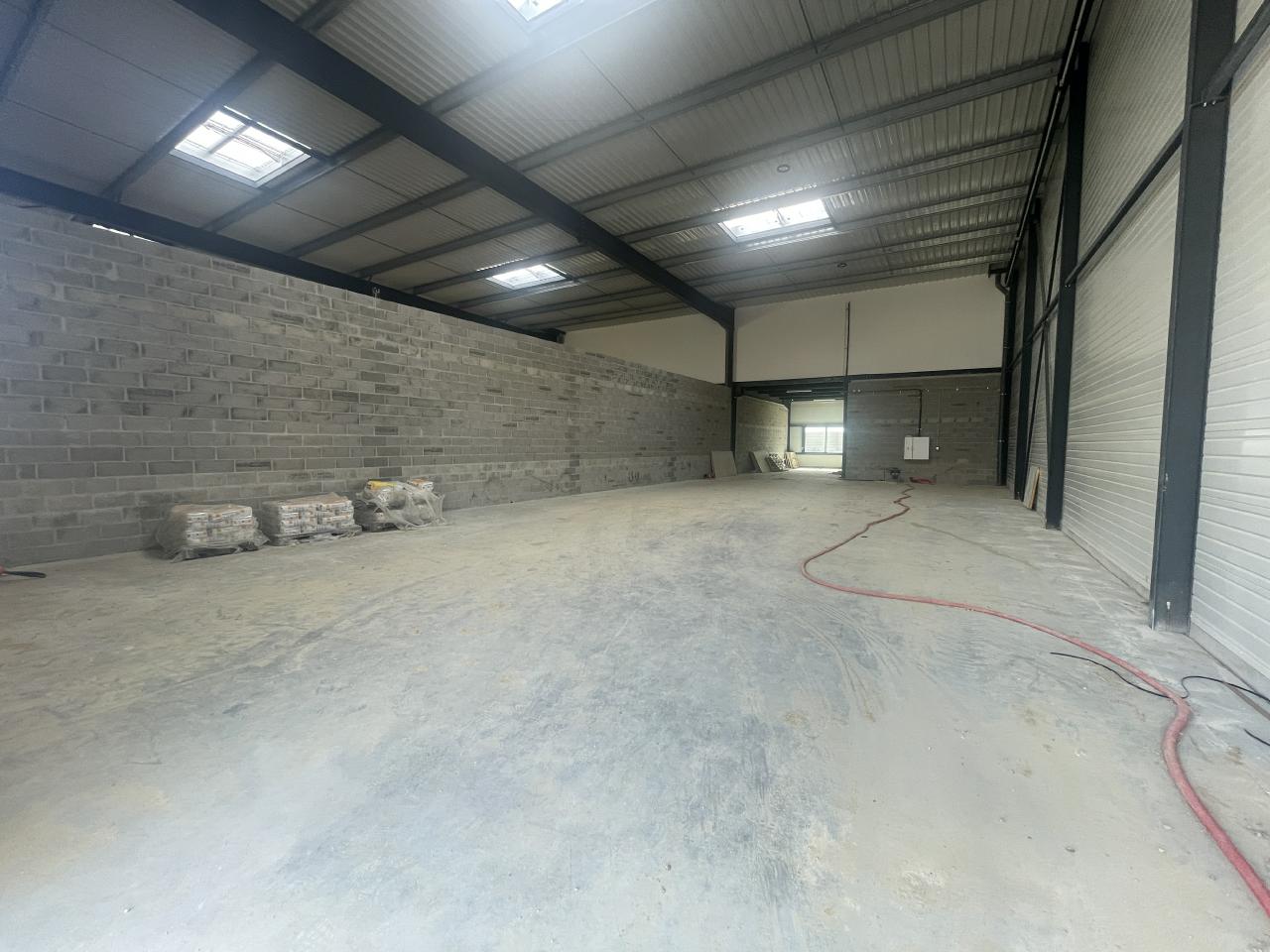 Vente local d'activité Villebon-sur-Yvette Essonne OVACT2311202 4
