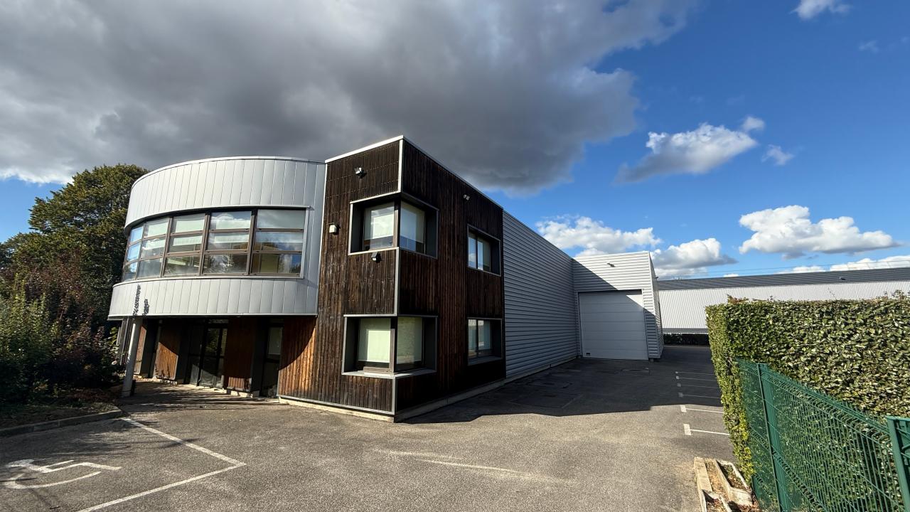 Location local d'activité Magny-les-Hameaux Yvelines OLACT2529029 1
