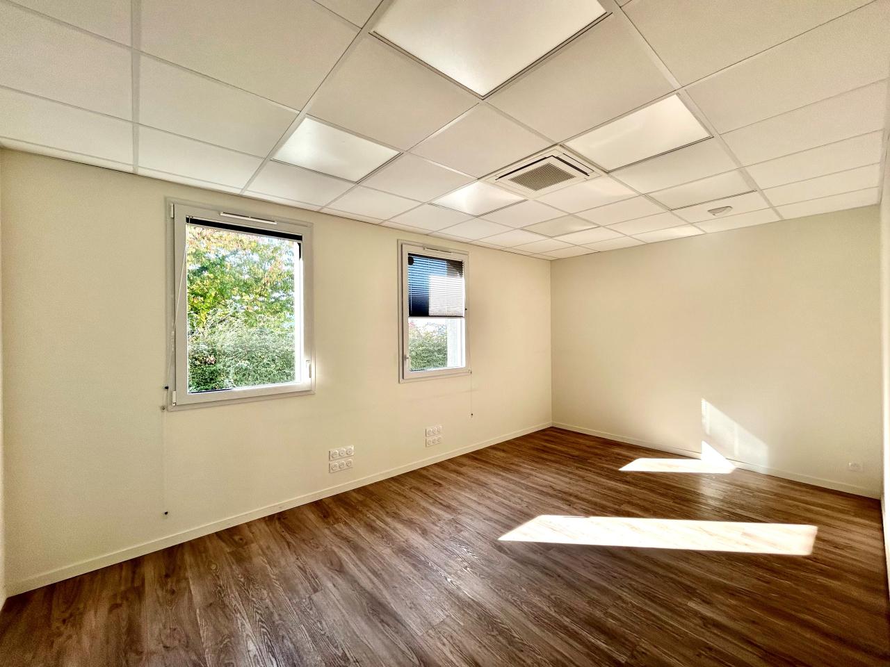 Vente bureau Cesson-Sévigné Ille-et-Vilaine OVBUR2536690 4