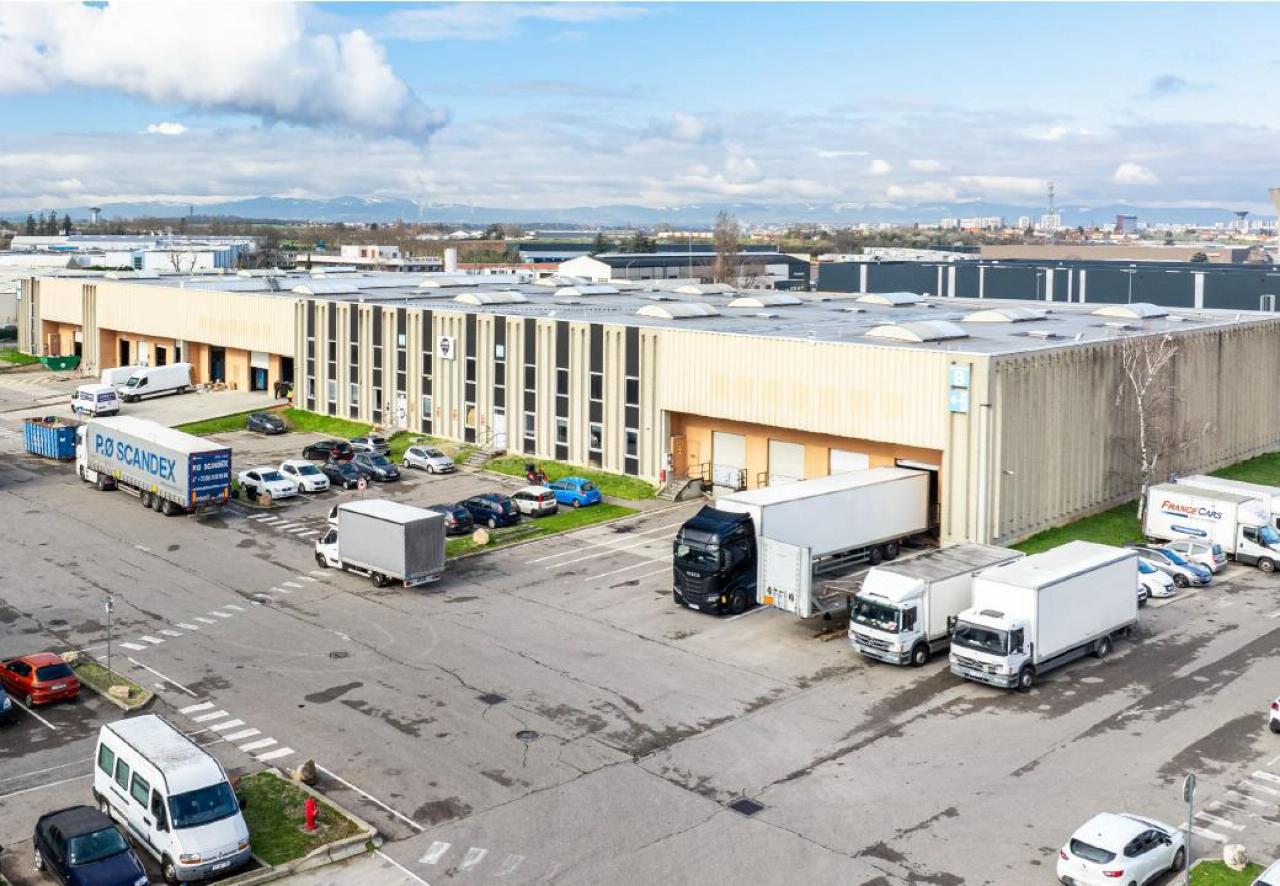Location entrepôt classe a Corbas Rhône OLLOG2426728 2