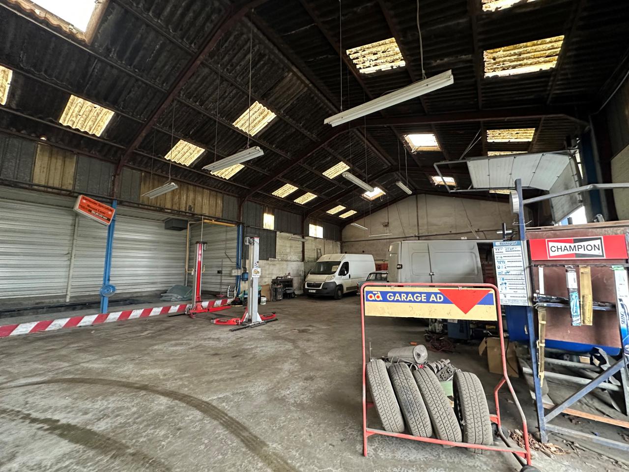 Location local d'activité Joué-lès-Tours Indre-et-Loire OLACT2203167 1