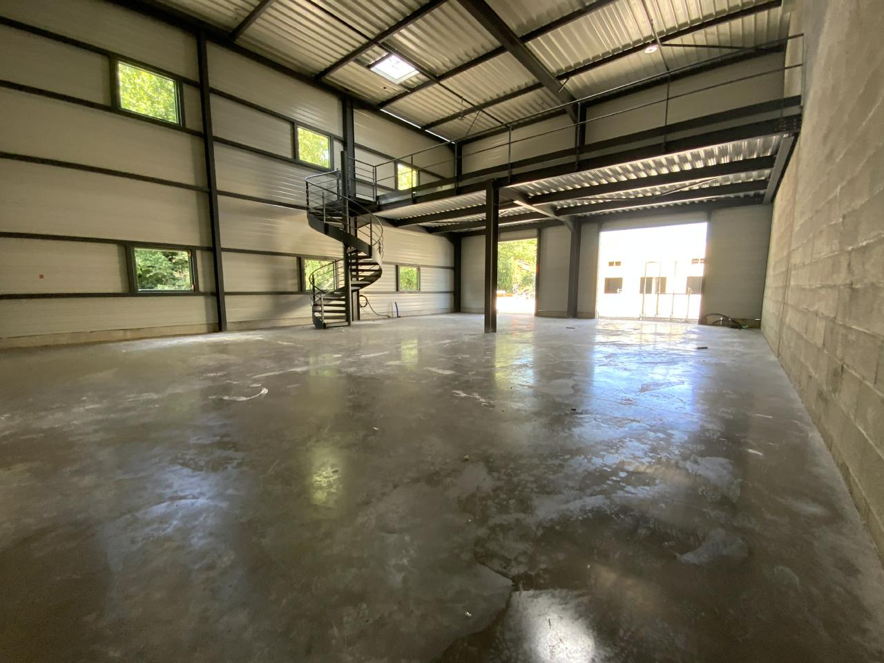 Location local d'activité Saint-Genis-Laval Rhône OLACT2204773