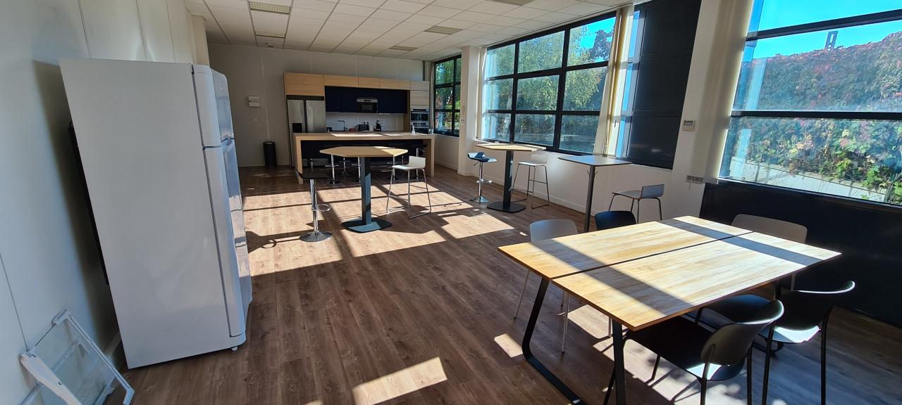 Location local d'activité Montigny-le-Bretonneux Yvelines OLACT2646157 2