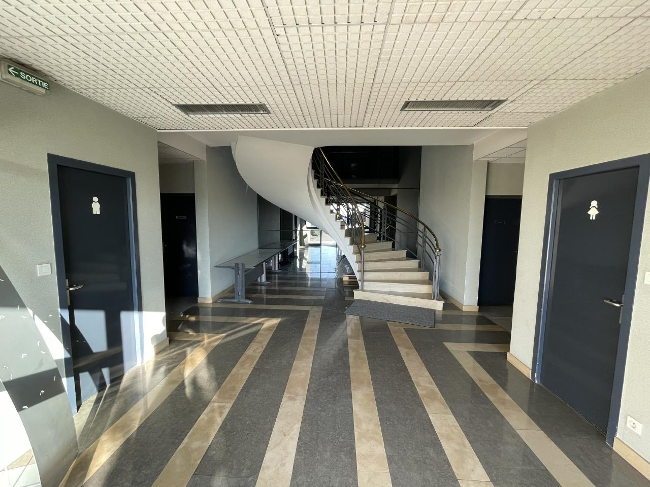 Location bureau Beaune Côte-d'Or OLBUR2422485 2