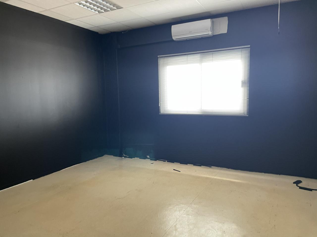 Location local d'activité Fleury-les-Aubrais Loiret OLACT2645374 1