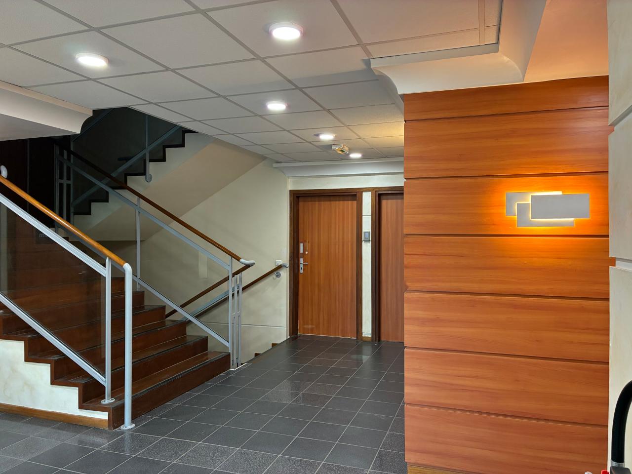 Location bureau Aix-en-Provence Bouches-du-Rhône OLBUR2537075 4