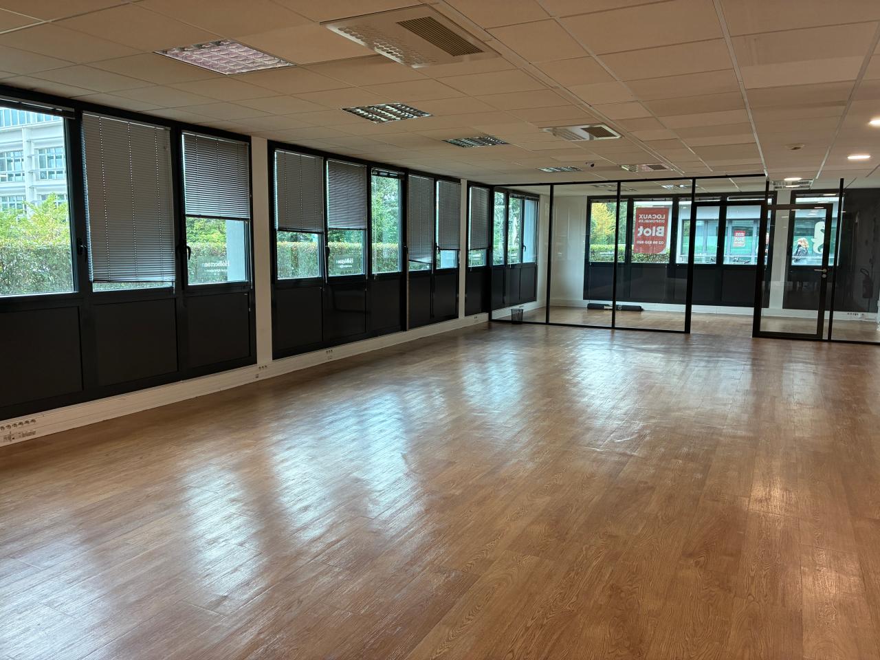 Location bureau Rennes Ille-et-Vilaine OLBUR2643884 3