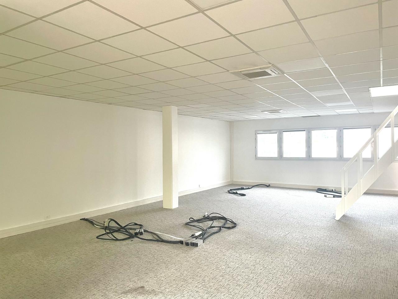 Location bureau La Plaine Saint-Denis Seine-Saint-Denis OLBUR2423847 3