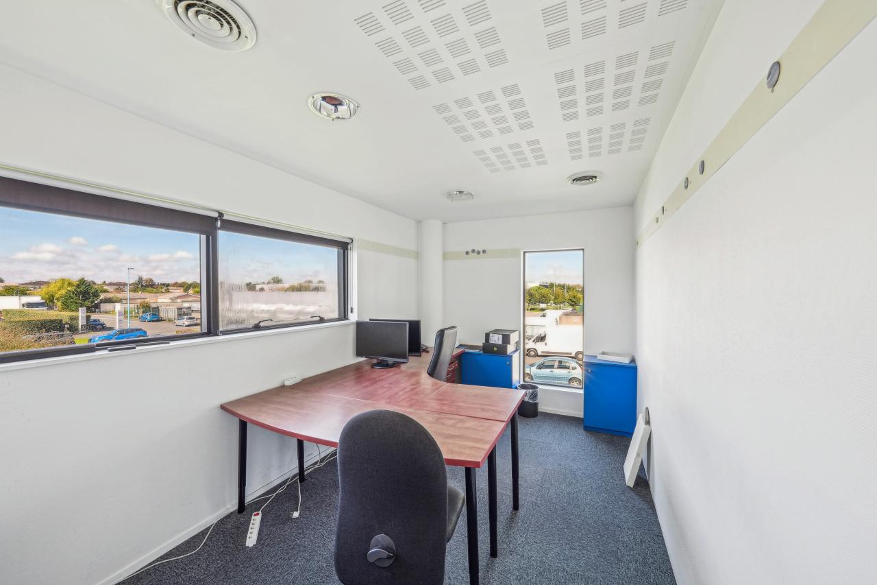 Vente bureau Bruges Gironde OVBUR2425990 4