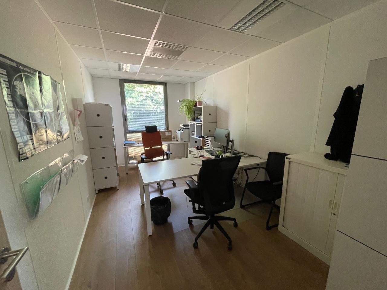 Location local d'activité Saint-Jacques-de-la-Lande Ille-et-Vilaine OLACT2643366 2