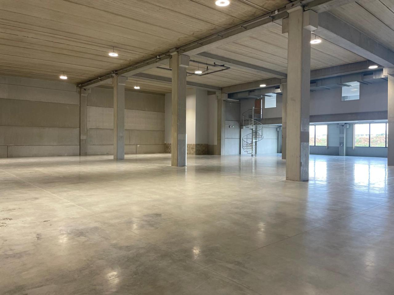 Location local d'activité Tremblay-en-France Seine-Saint-Denis OLACT2310113 3