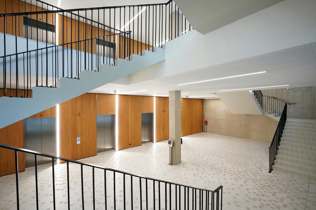 Location bureau Saint-Ouen Seine-Saint-Denis OLBUR2100414 3