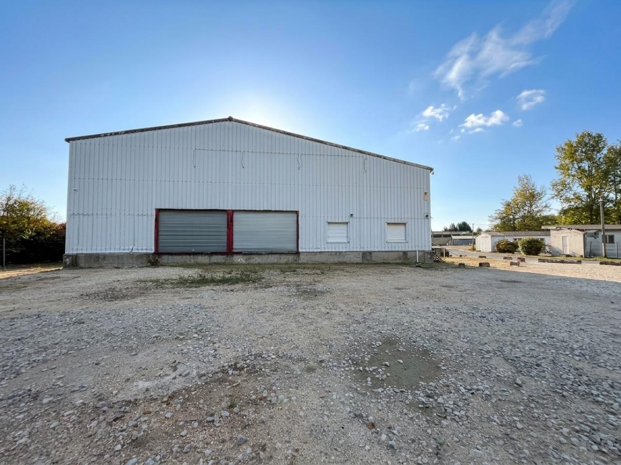 Location local d'activité Fleury-les-Aubrais Loiret OLACT2646169 1