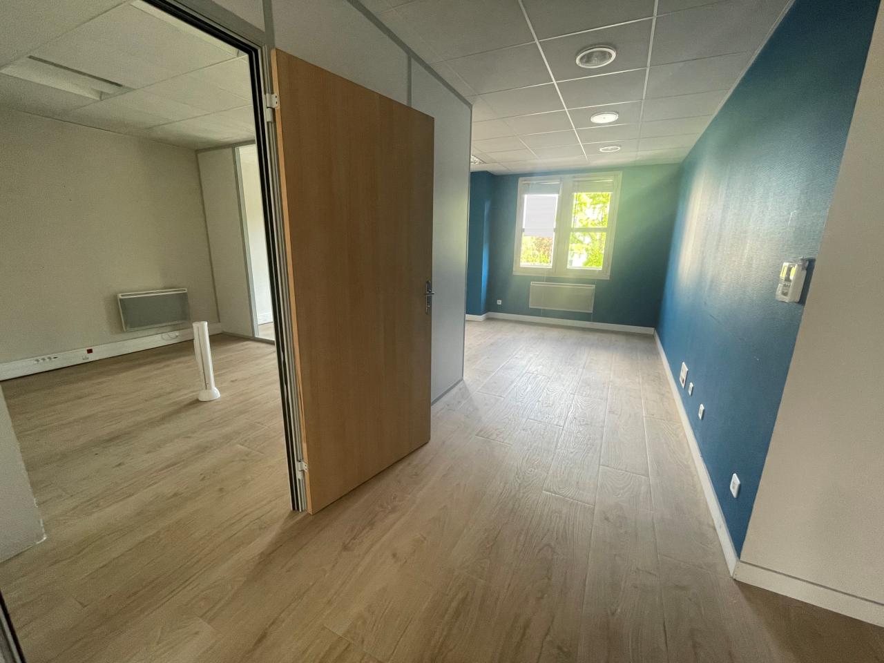 Vente bureau Rezé Loire-Atlantique OVBUR2423192 1