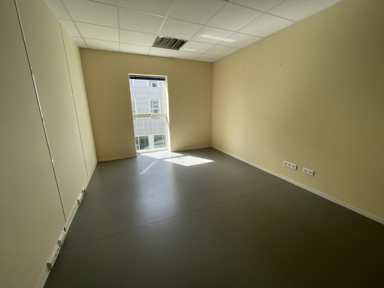 Location bureau Rennes Ille-et-Vilaine OLBUR2422059 3