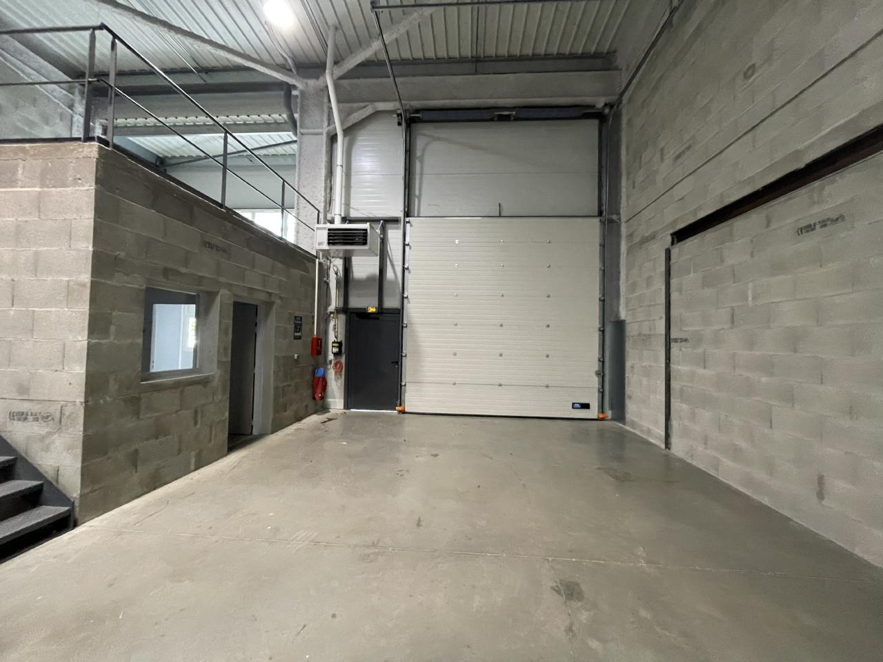 Location local d'activité Vénissieux Rhône OLACT2109388 3