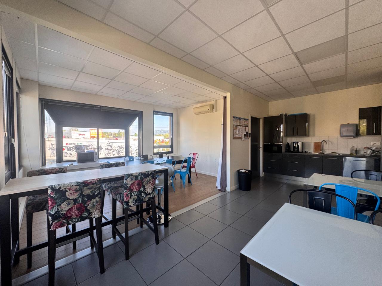 Location bureau Champagne-au-Mont-d'Or Rhône OLBUR2642058 4