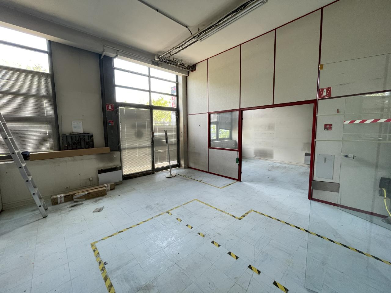 Location local d'activité Sucy-en-Brie Val-de-Marne OLACT2422631 2