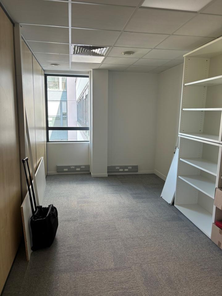 Location bureau Tours Indre-et-Loire OLBUR2426096 4