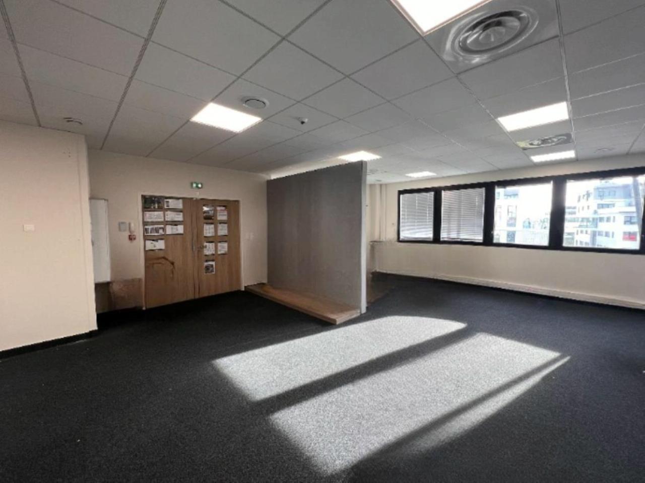 Location bureau Saint-Priest Rhône OLBUR2201032 2