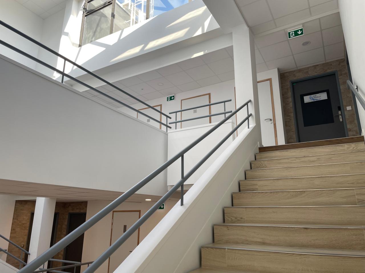 Location bureau Sophia Antipolis Alpes-Maritimes AOLBUR2114837_1 1