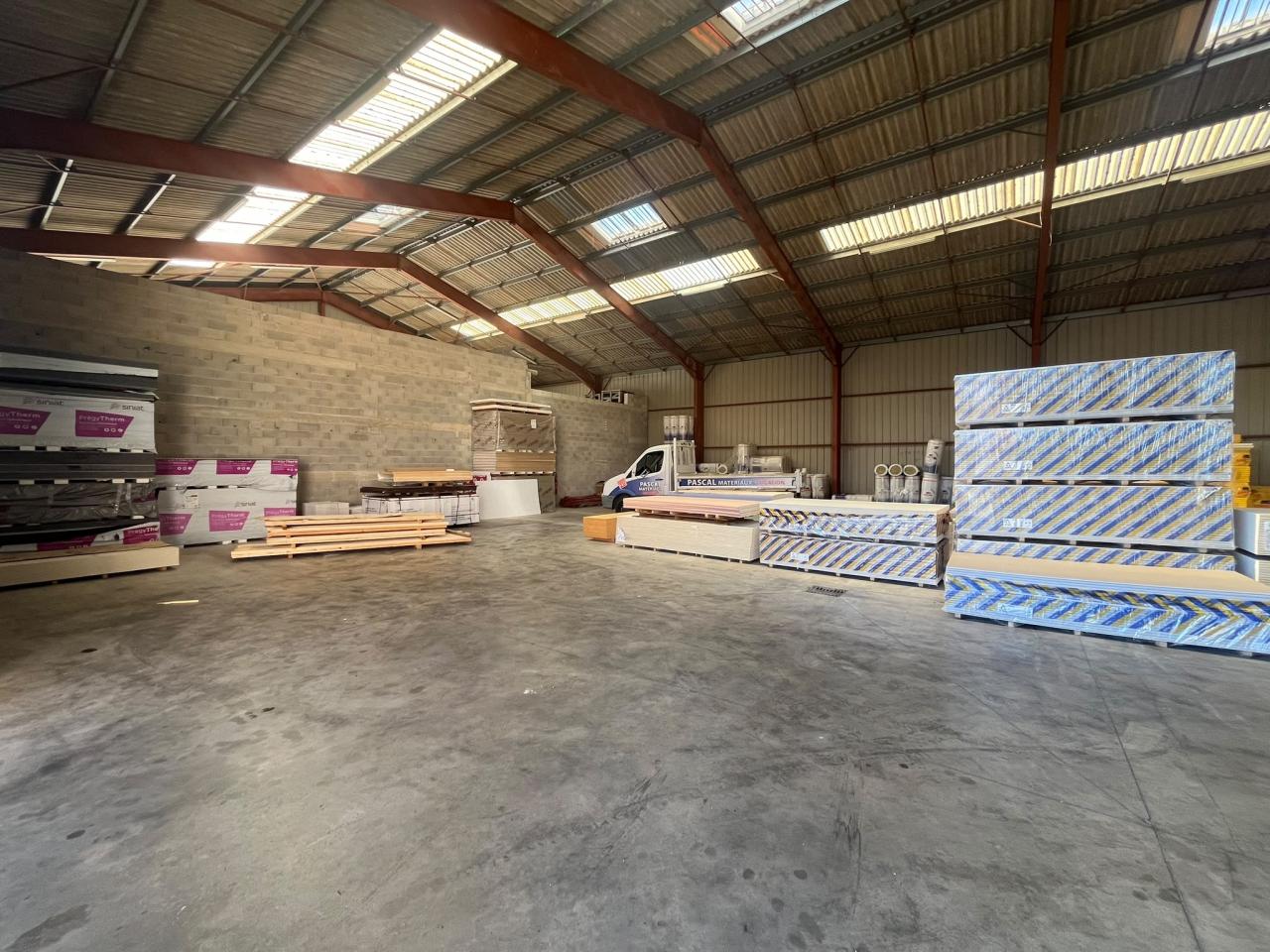 Vente entrepôt Servian Hérault OVLOG2645253 2