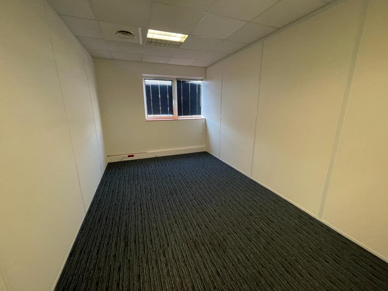 Location bureau Rennes Ille-et-Vilaine OLBUR2427414 1