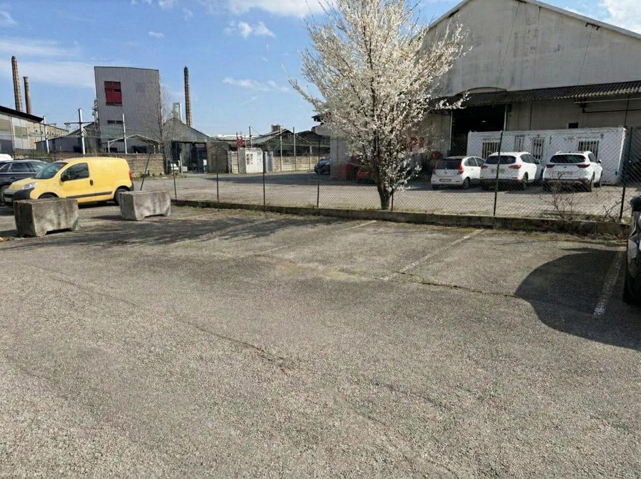 Location local d'activité Vénissieux Rhône OLACT2531179 1