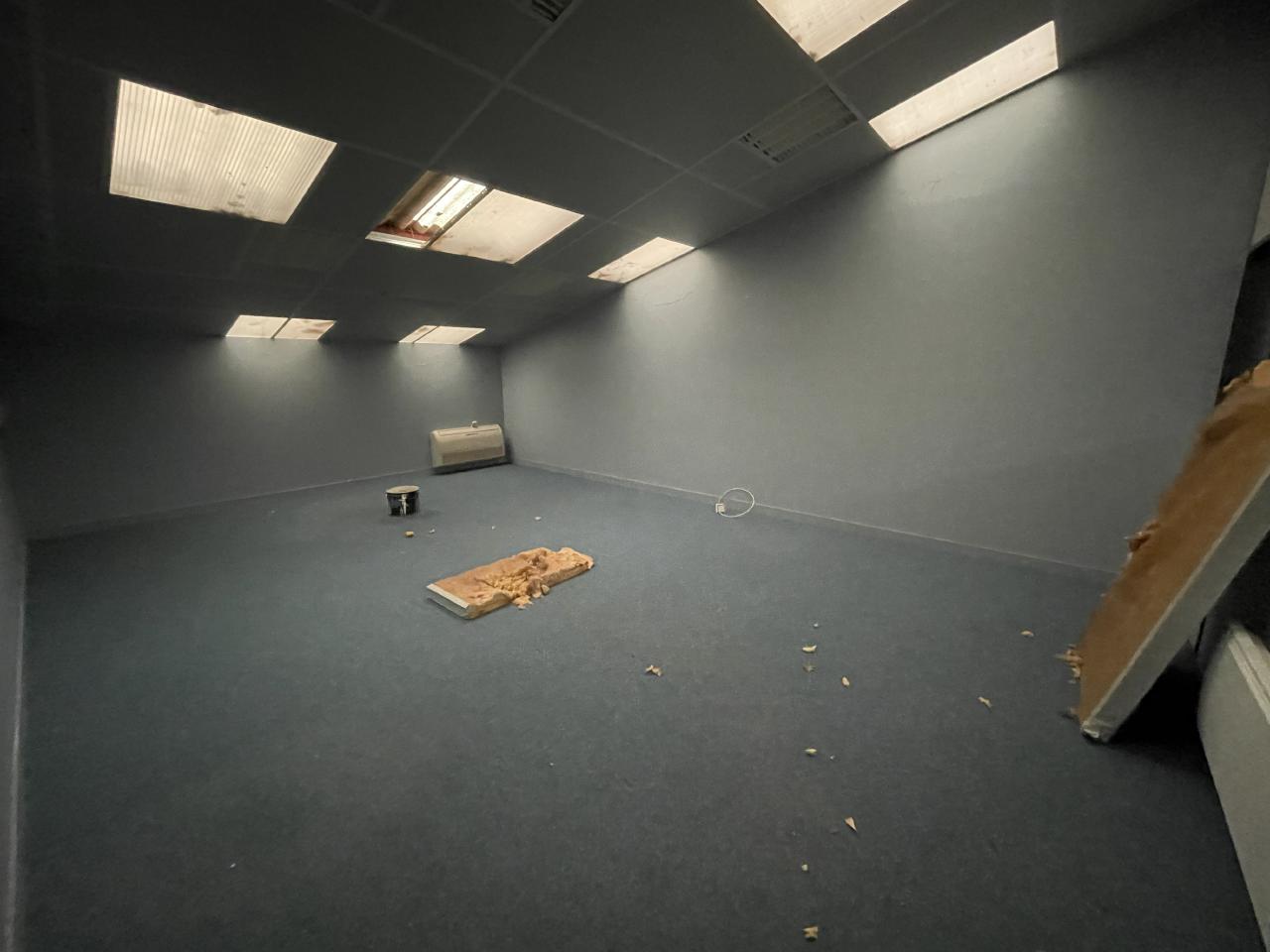 Vente local d'activité Monts Indre-et-Loire OVACT2200750 4