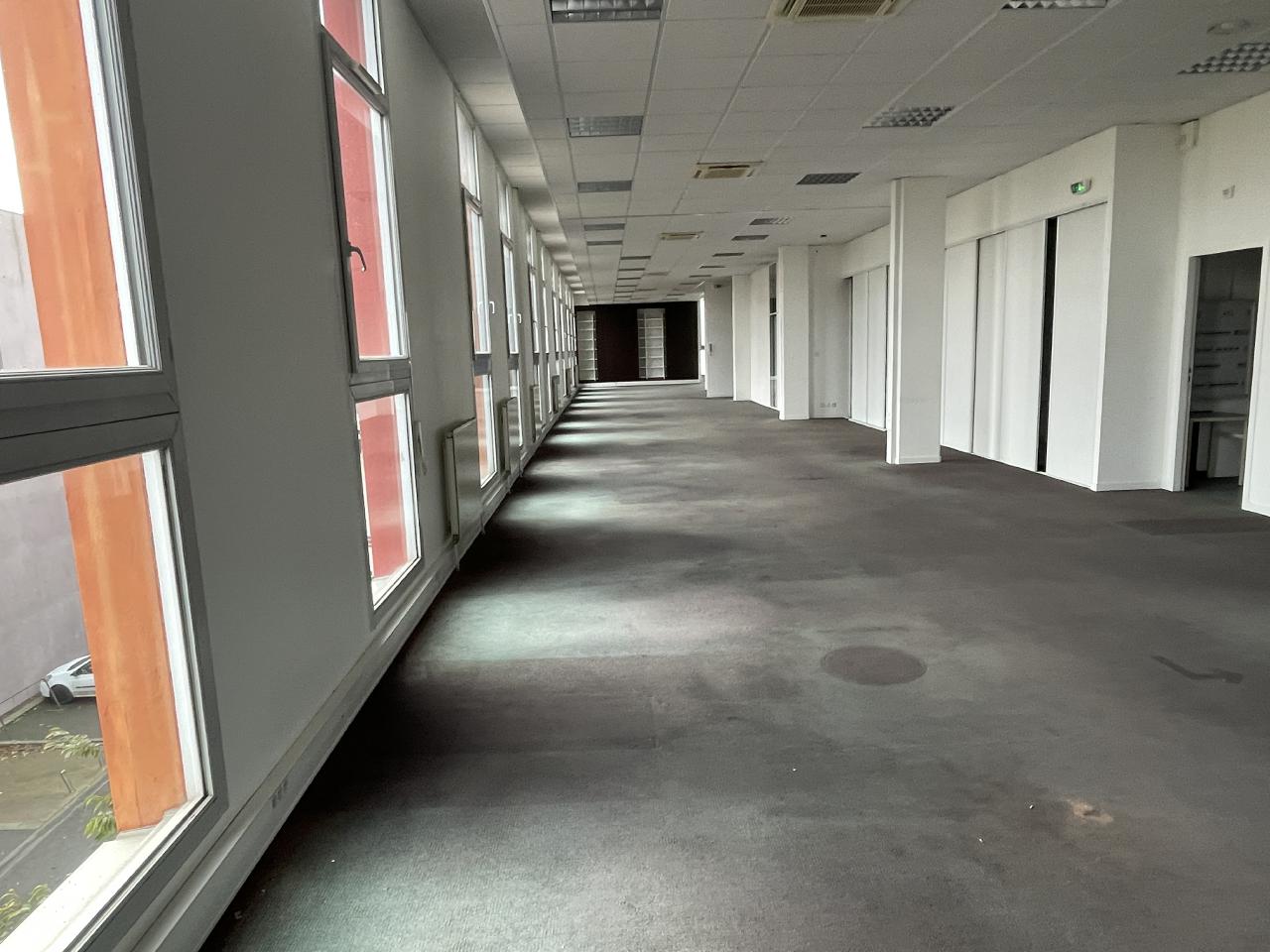 Location bureau Rennes Ille-et-Vilaine OLBUR2206725 2