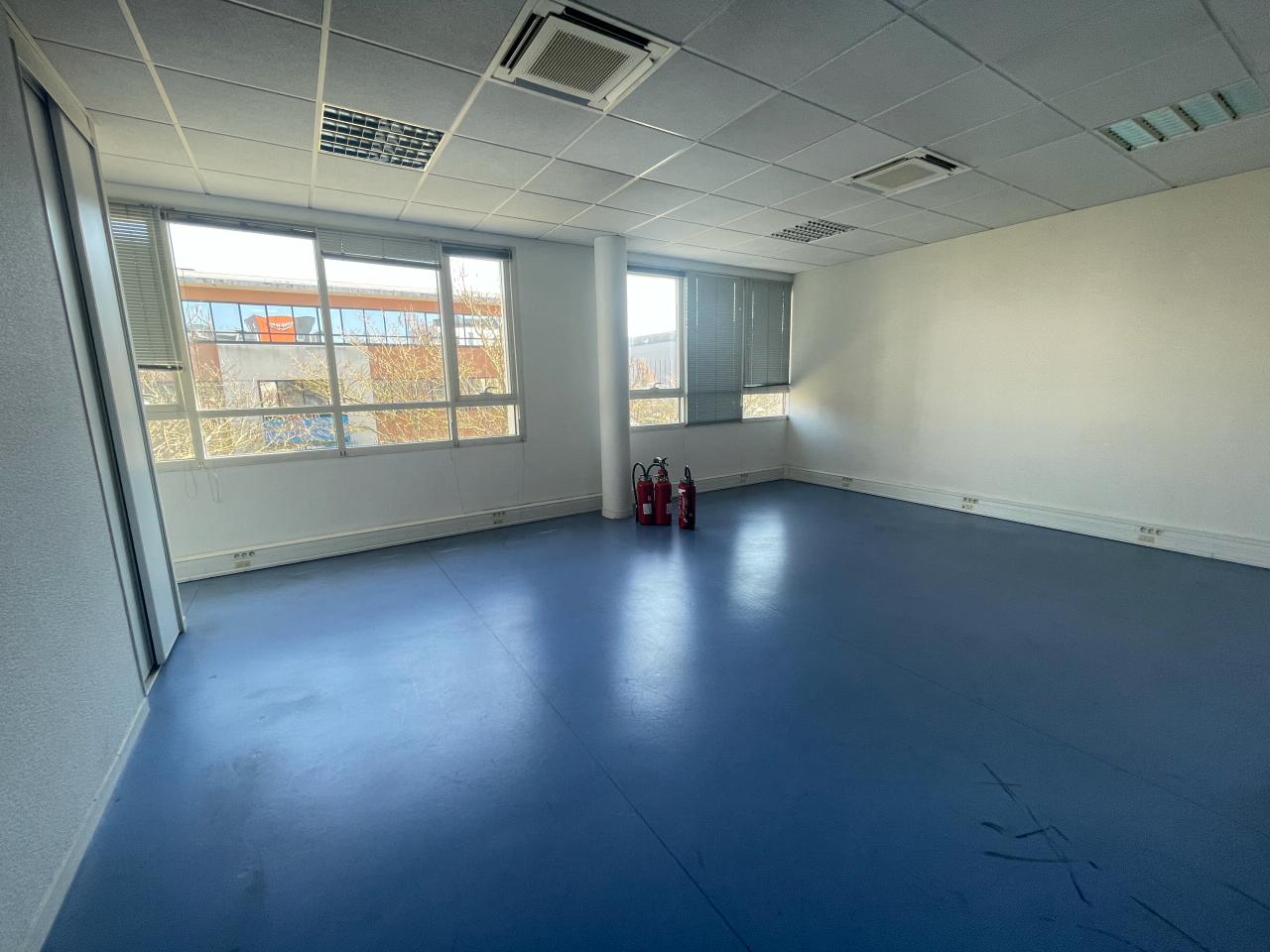 Location bureau Rennes Ille-et-Vilaine OLBUR2315161 2