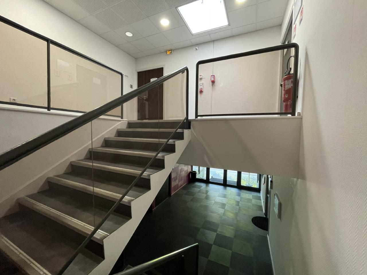 Location bureau Aix-en-Provence Bouches-du-Rhône OLBUR2114968 3