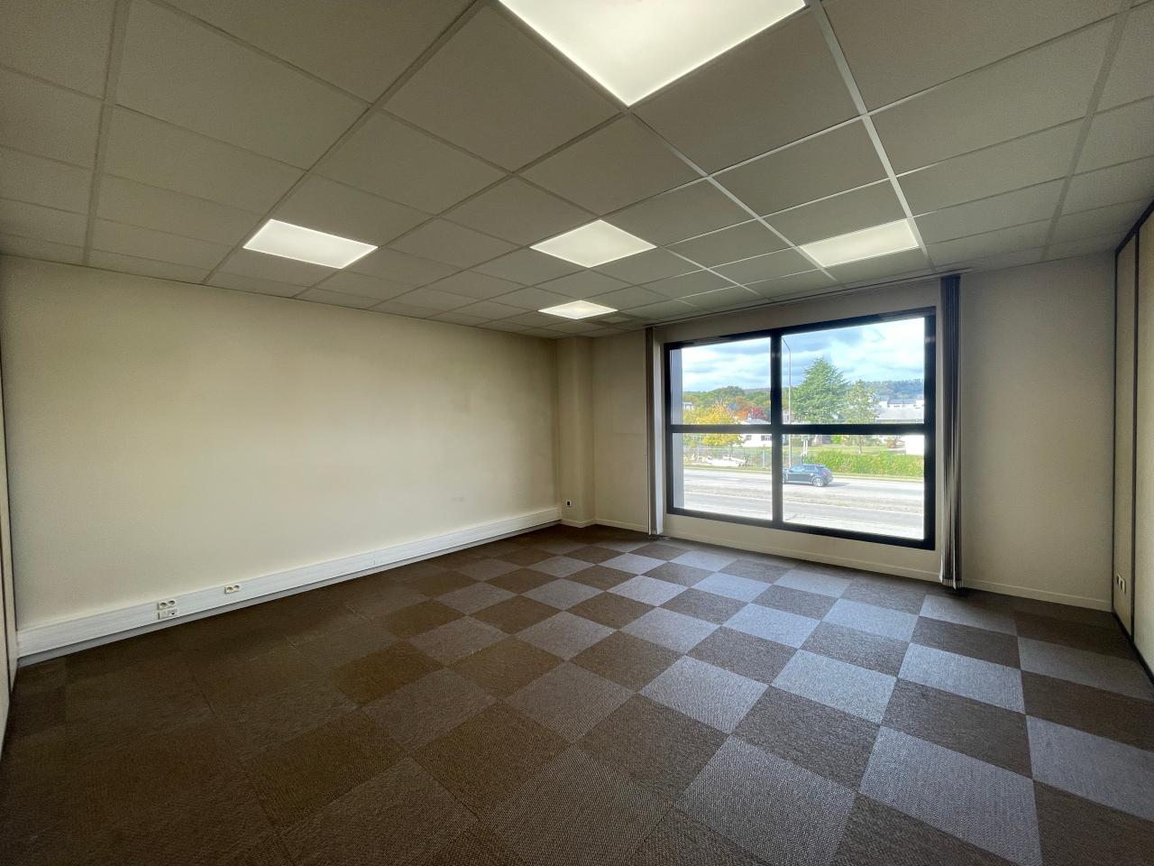 Location bureau Cléon Seine-Maritime OLBUR2535702 1