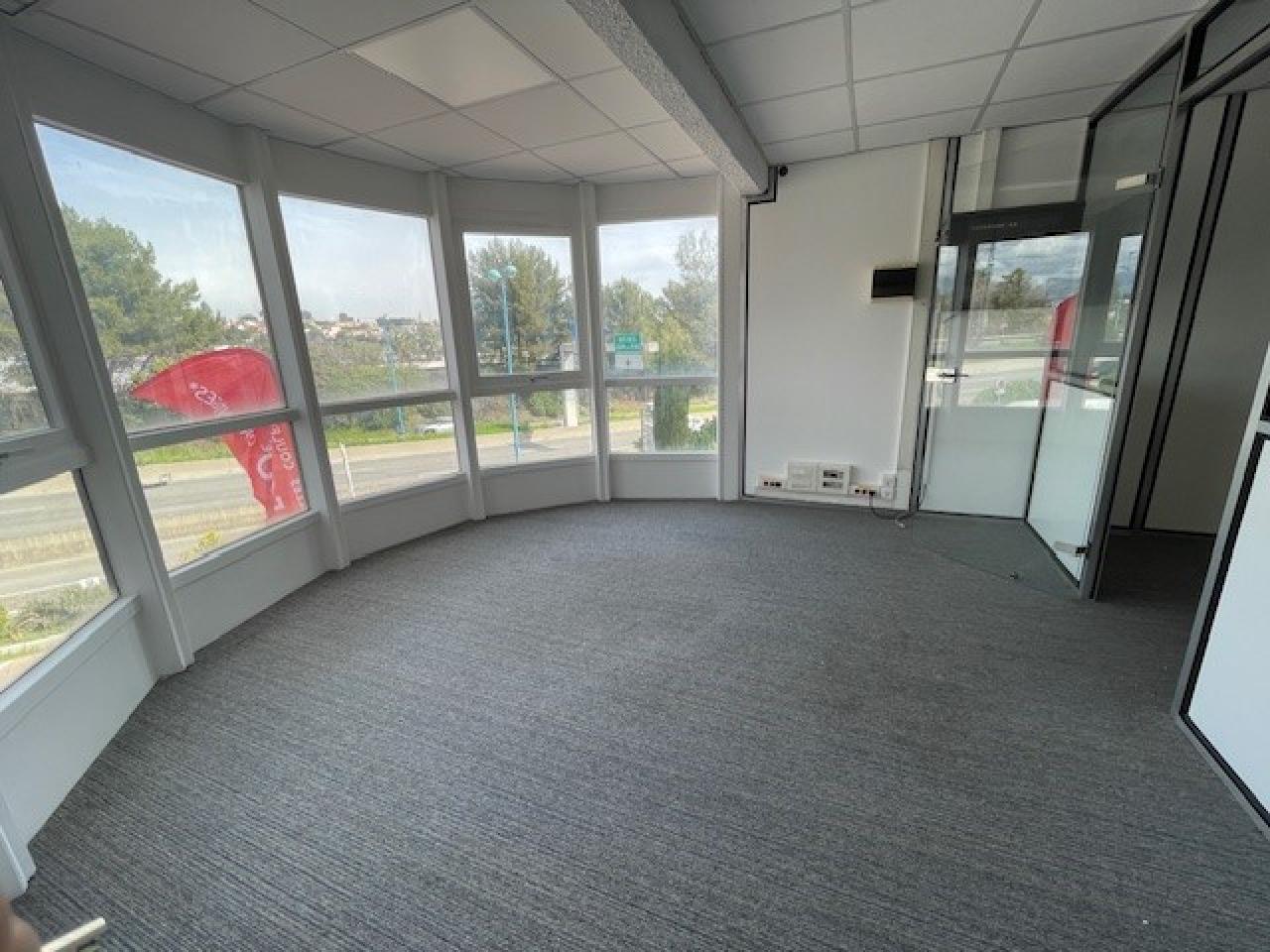 Location bureau Antibes Alpes-Maritimes OLBUR2535508 3