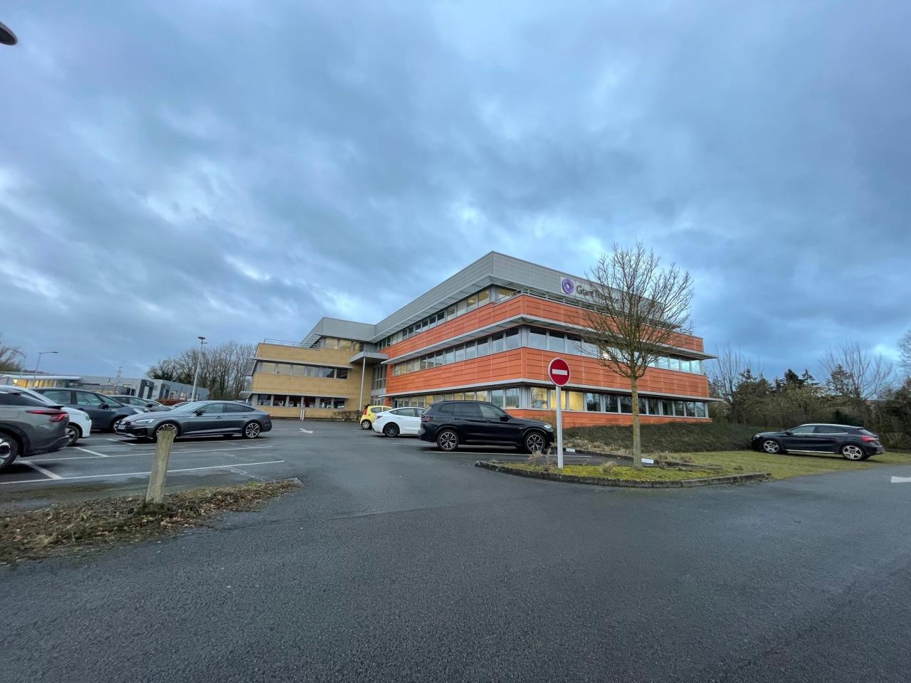 Vente bureau Blendecques Pas-de-Calais OVBUR2532576 1