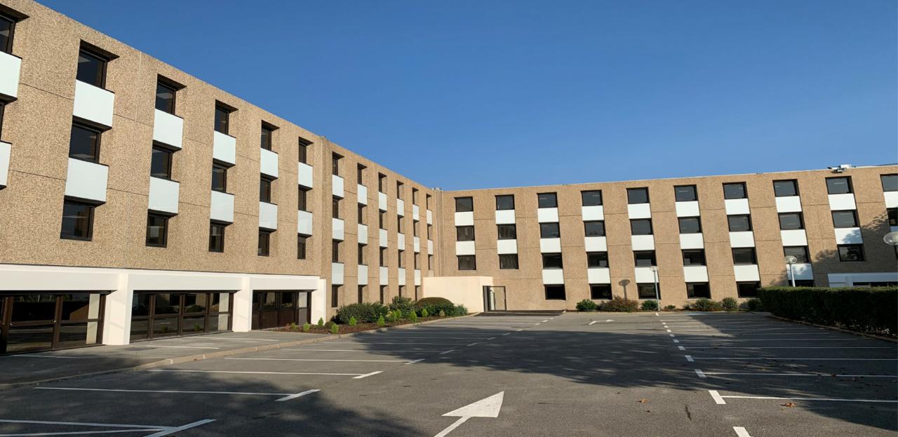 Location bureau Montigny-le-Bretonneux Yvelines OLBUR2103890 4