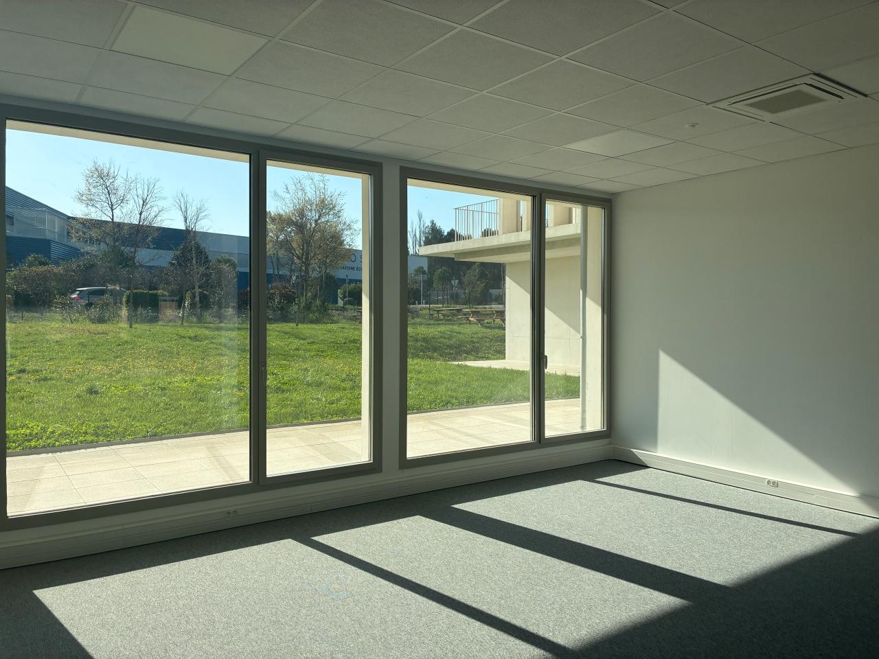 Location bureau Aix-en-Provence Bouches-du-Rhône OLBUR2115118 3