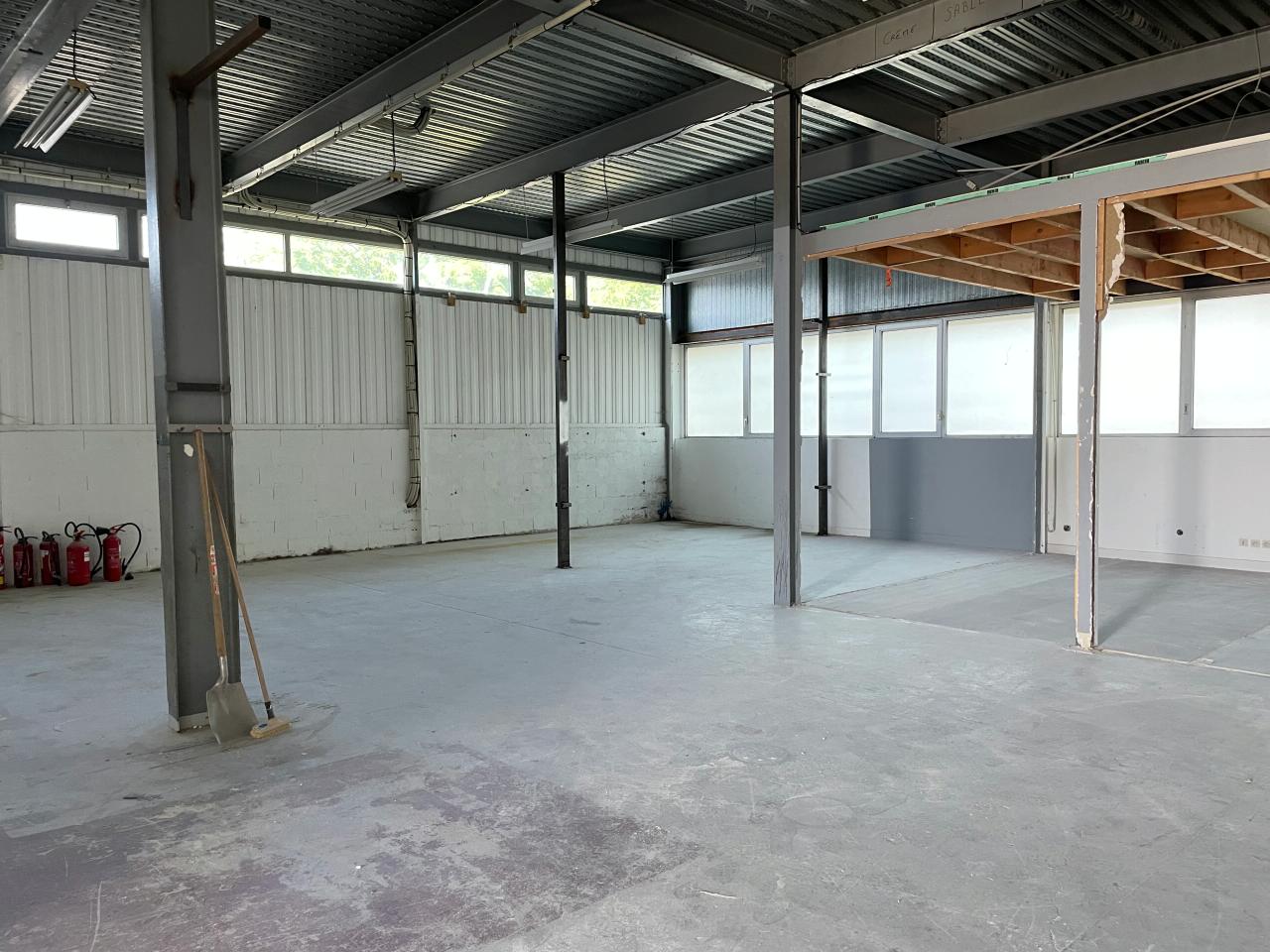 Location local d'activité Saint-Jean-de-Braye Loiret OLACT2424727 1