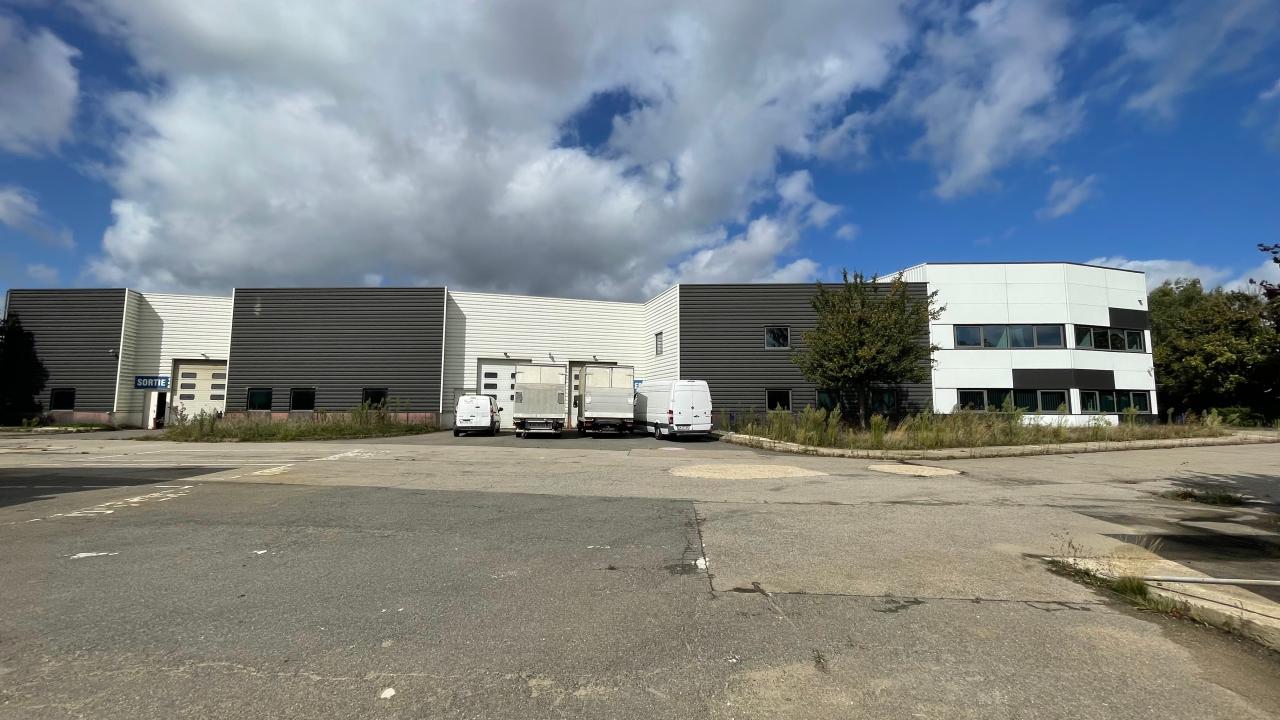 Location local d'activité Montigny-le-Bretonneux Yvelines OLACT2427819 1