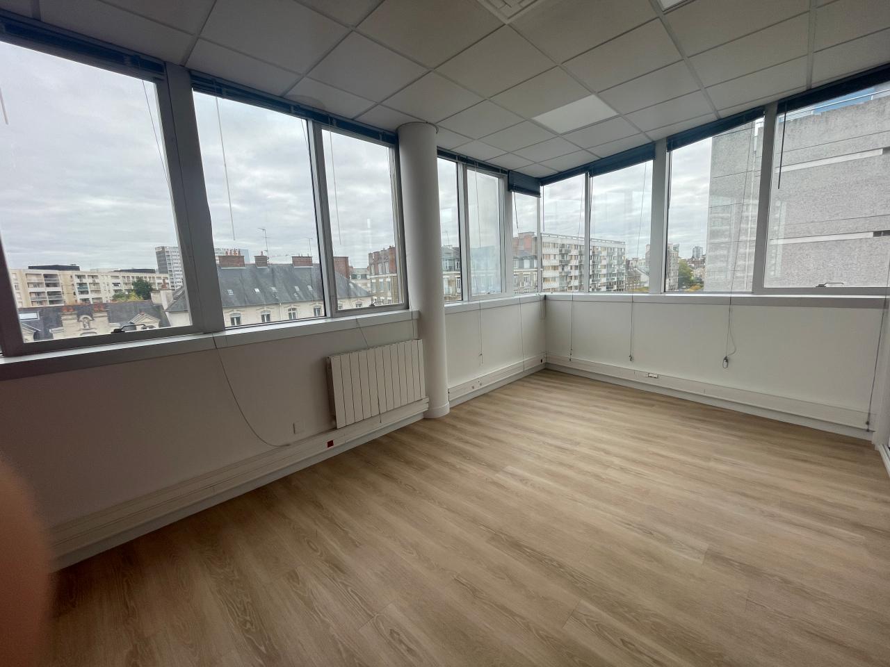 Location bureau Rennes Ille-et-Vilaine OLBUR2530152 2