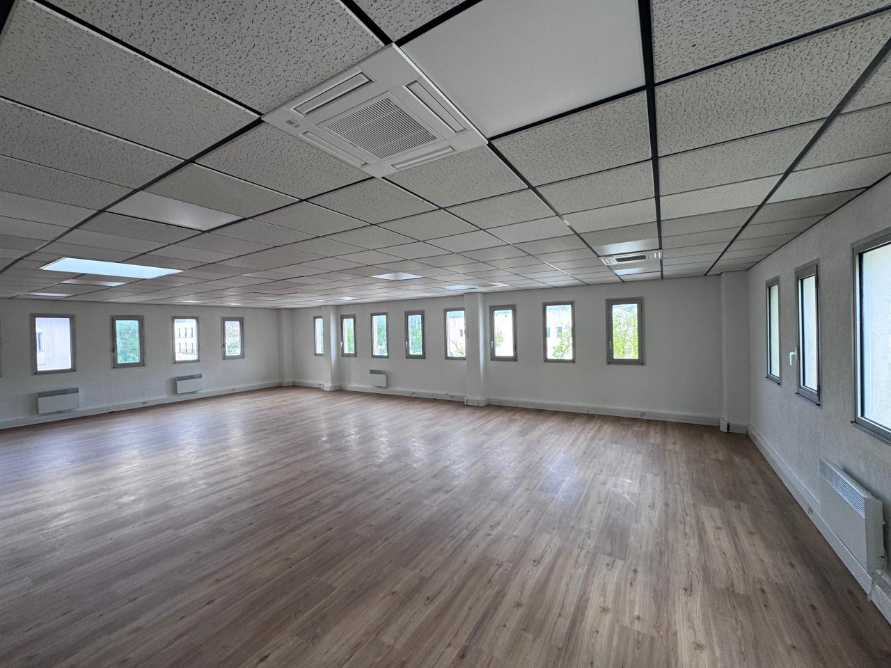 Location bureau La Penne-sur-Huveaune Bouches-du-Rhône OLBUR2642148 3